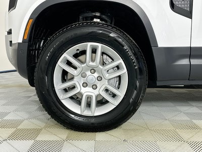 2025 Land Rover Defender 110 S