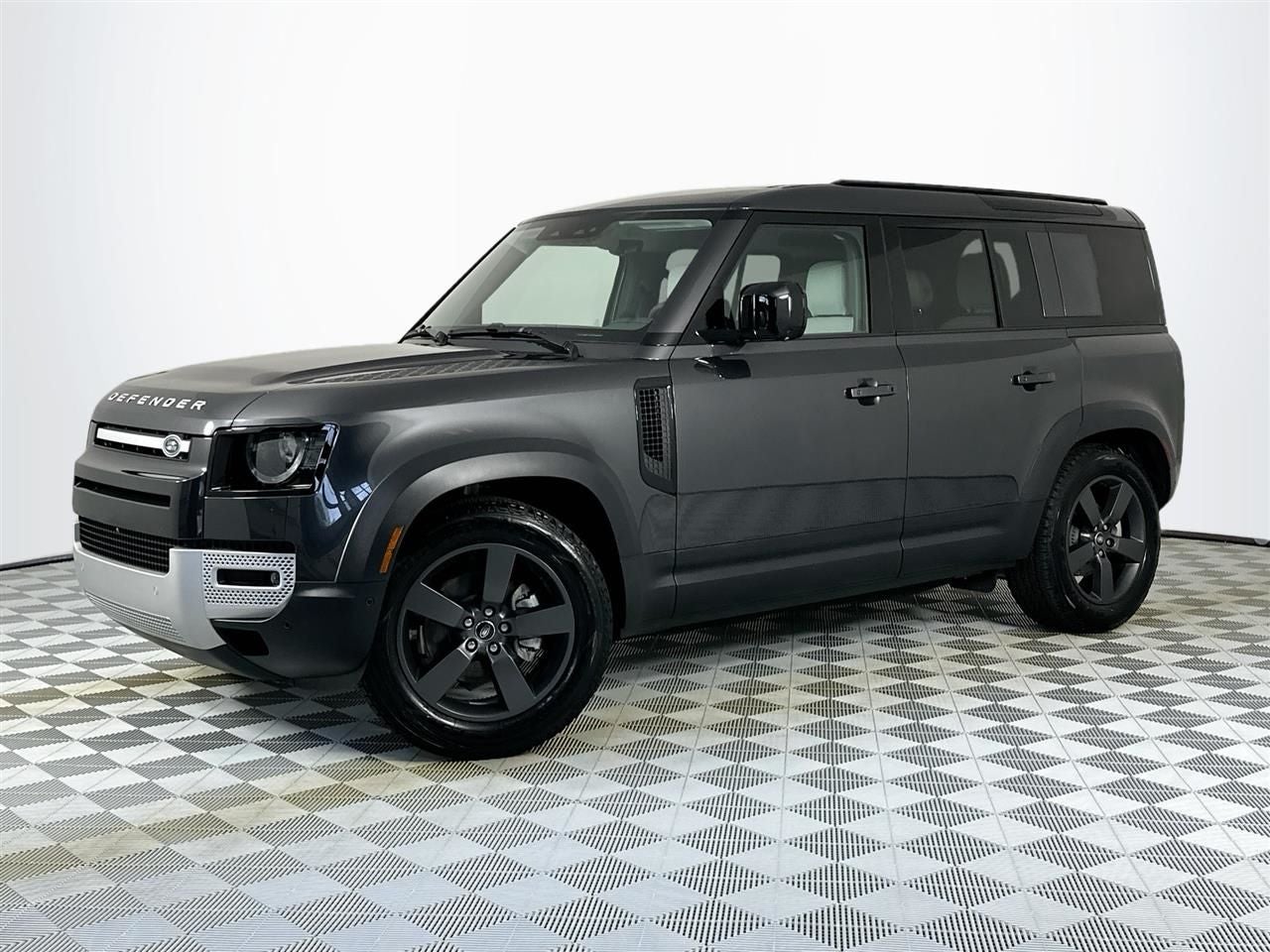 2025 Land Rover Defender 110 S