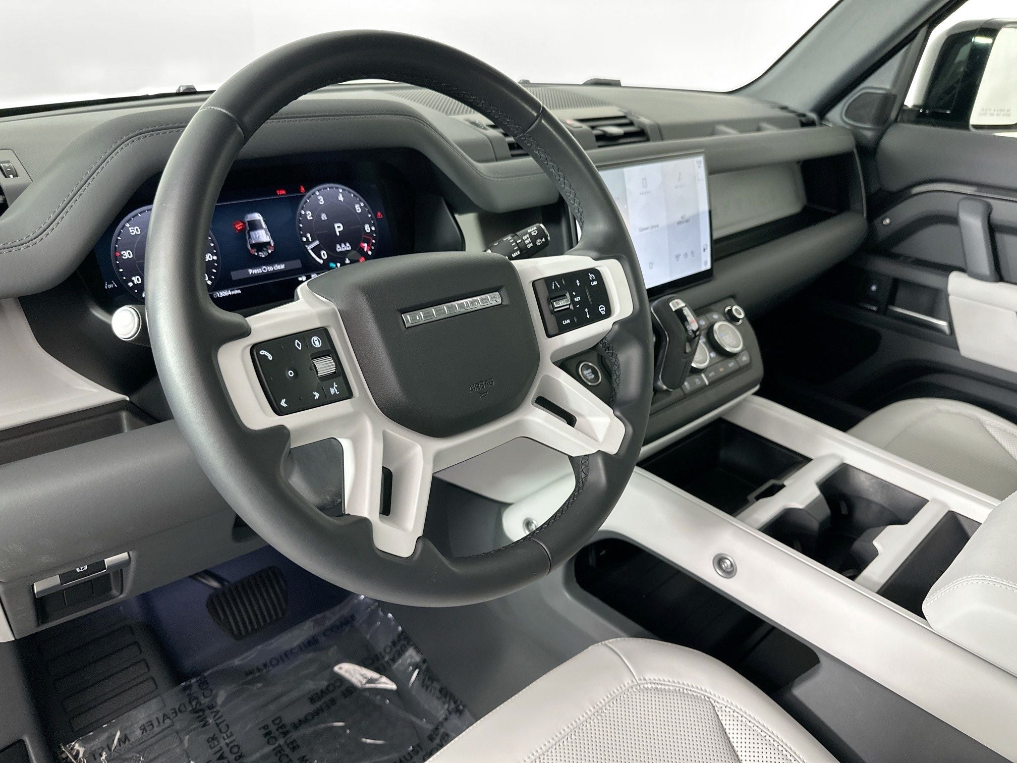 2025 Land Rover Defender 110 S