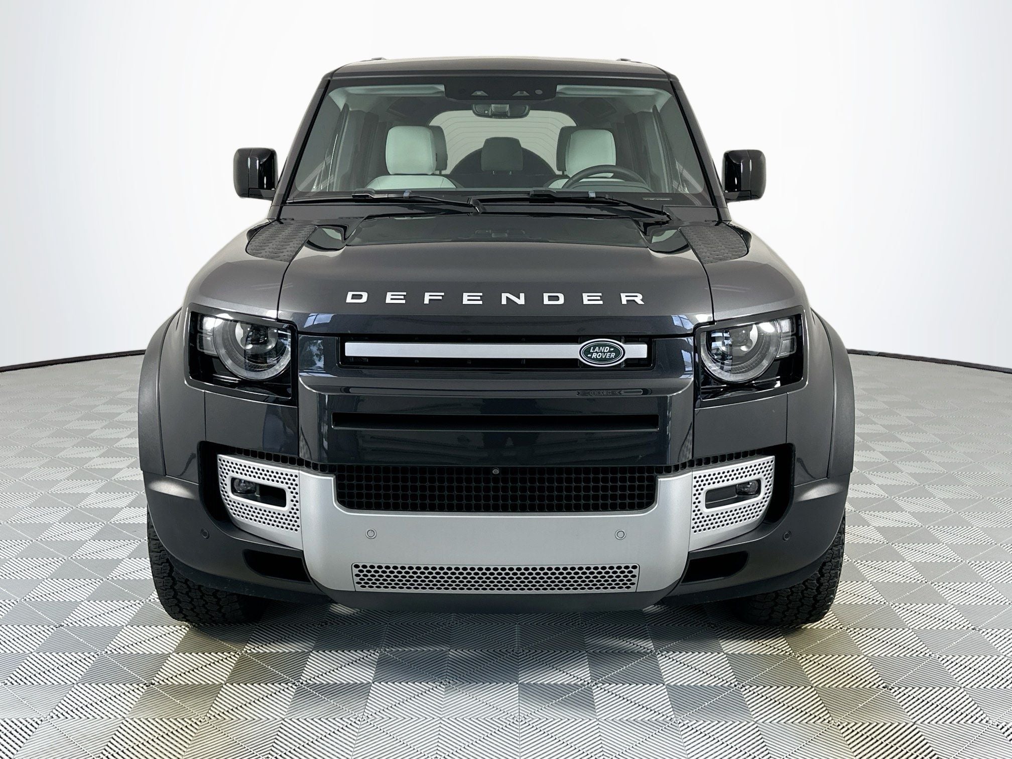 2025 Land Rover Defender 110 S