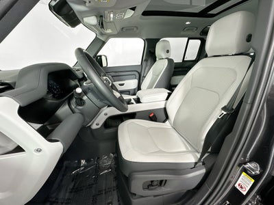 2025 Land Rover Defender 110 S