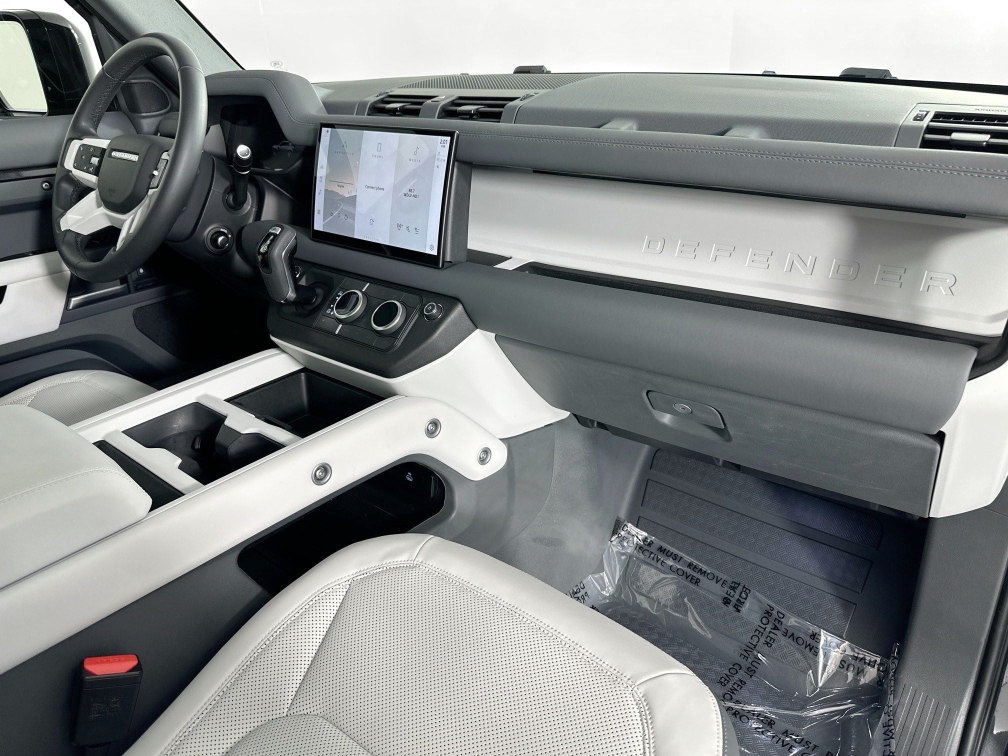 2025 Land Rover Defender 110 S
