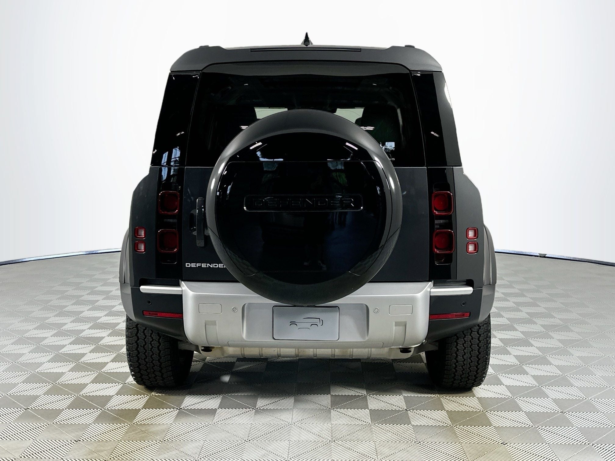 2025 Land Rover Defender 110 S