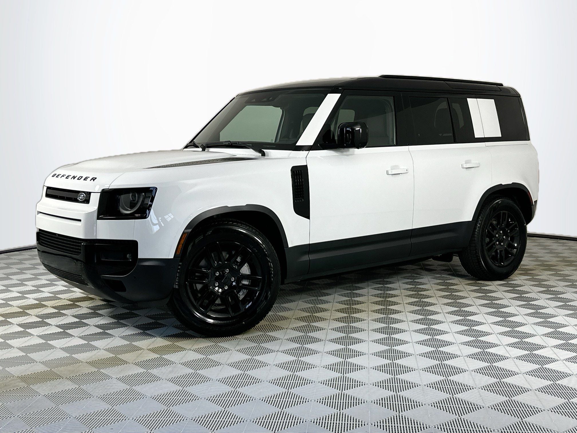 2026 Land Rover Defender 110 S