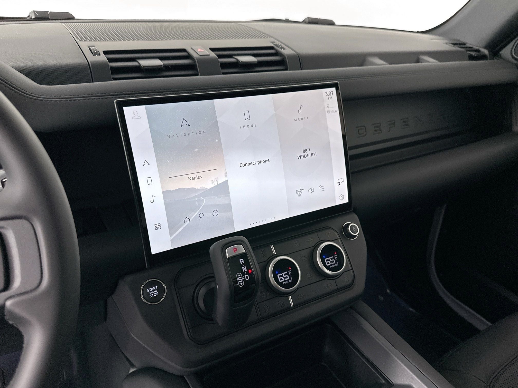 2026 Land Rover Defender 110 S