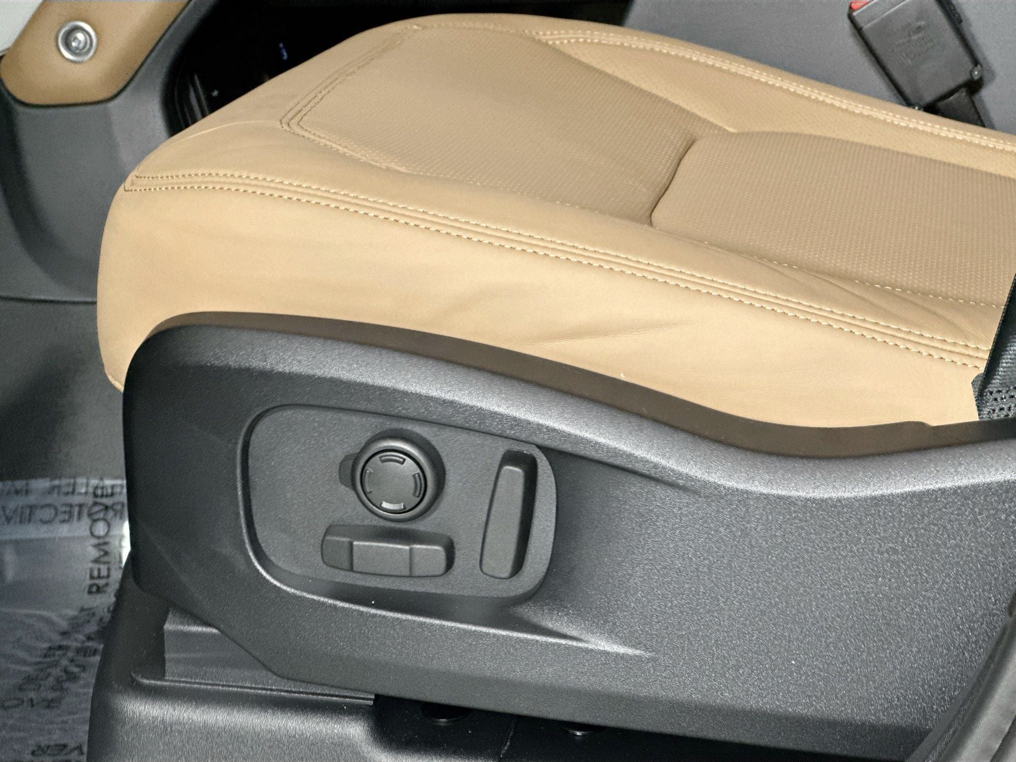 2026 Land Rover Defender 110 S