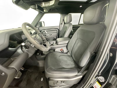 2023 Land Rover Defender 110 V8