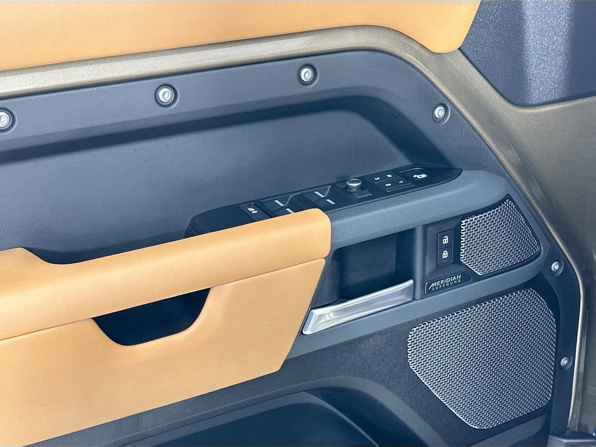 2020 Land Rover Defender 110 X
