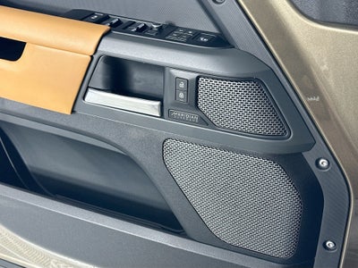 2020 Land Rover Defender 110 X