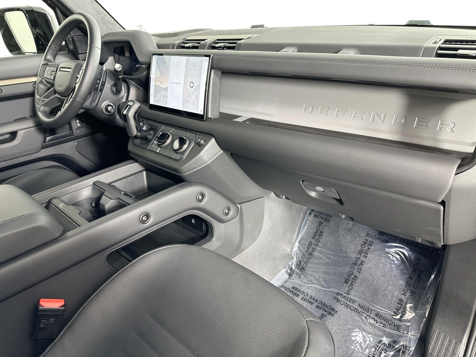 2025 Land Rover Defender 110 OCTA