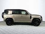 2025 Land Rover Defender 110 OCTA