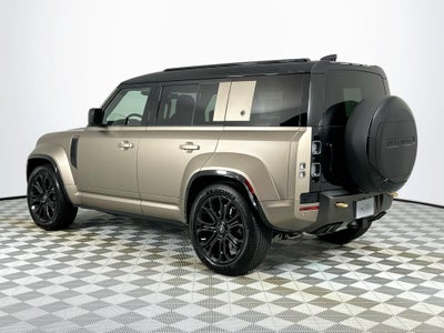 2025 Land Rover Defender 110 OCTA