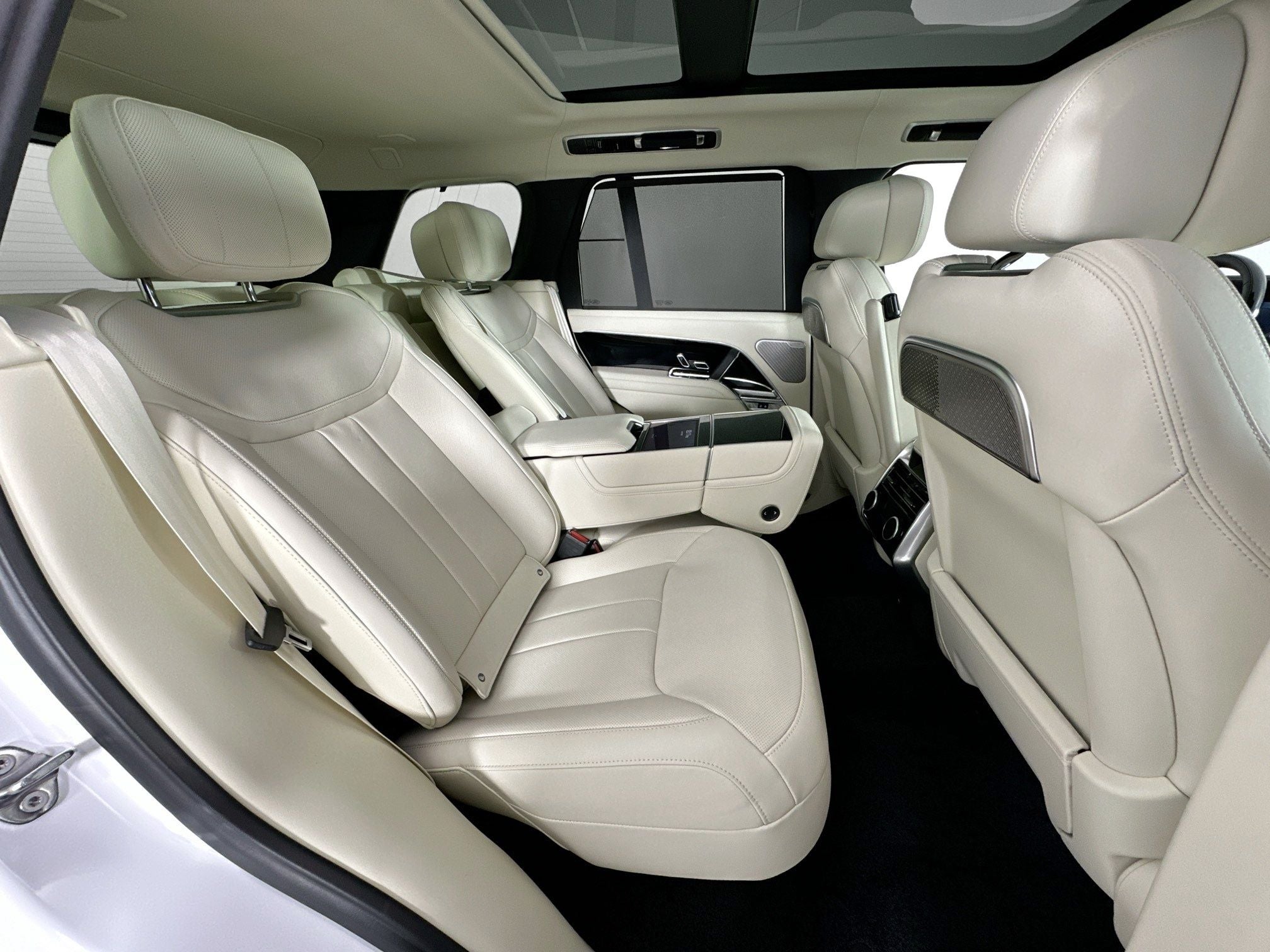 2026 Land Rover Range Rover Autobiography