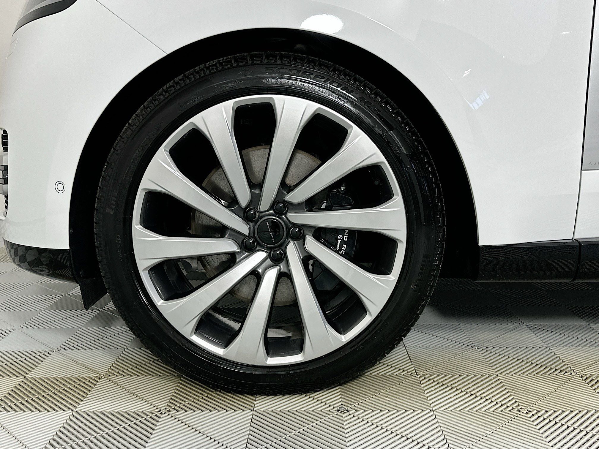 2026 Land Rover Range Rover Autobiography