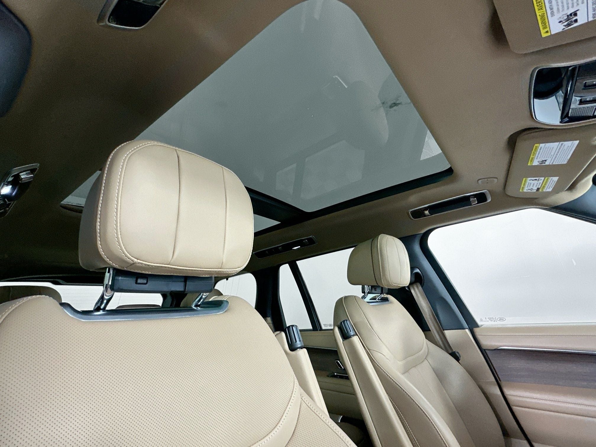 2024 Land Rover Range Rover SE