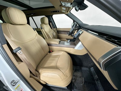 2025 Land Rover Range Rover Plug-In Hybrid SE
