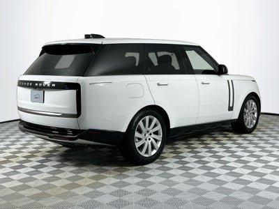 2025 Land Rover Range Rover Plug-In Hybrid SE