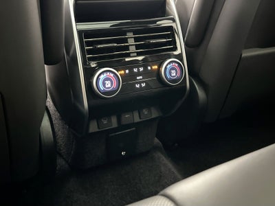 2024 Land Rover Range Rover SE