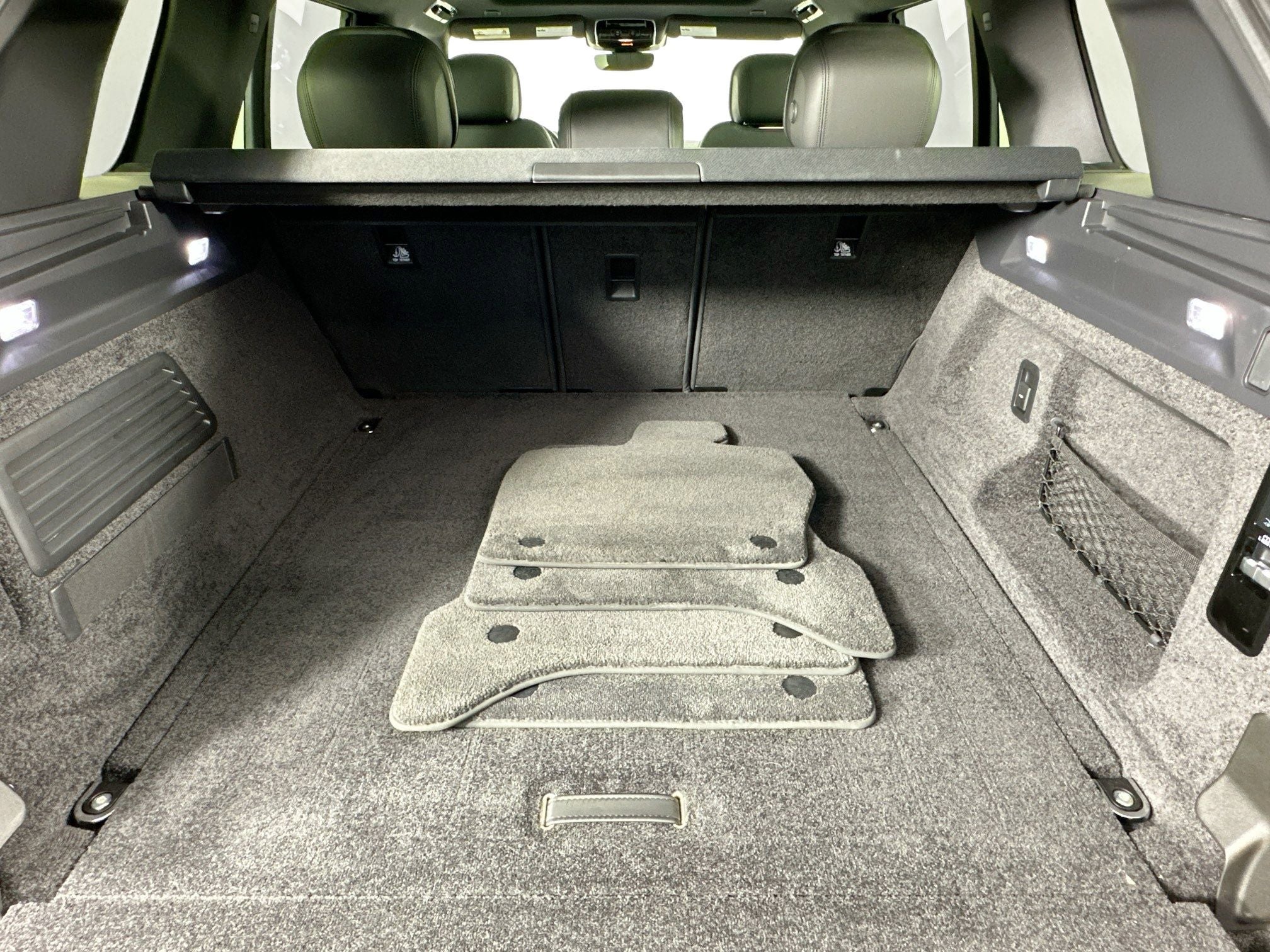 2024 Land Rover Range Rover SE