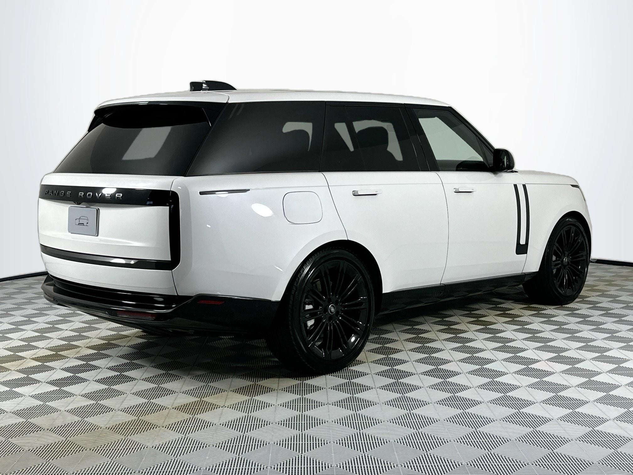 2024 Land Rover Range Rover SE