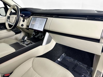2023 Land Rover Range Rover SE