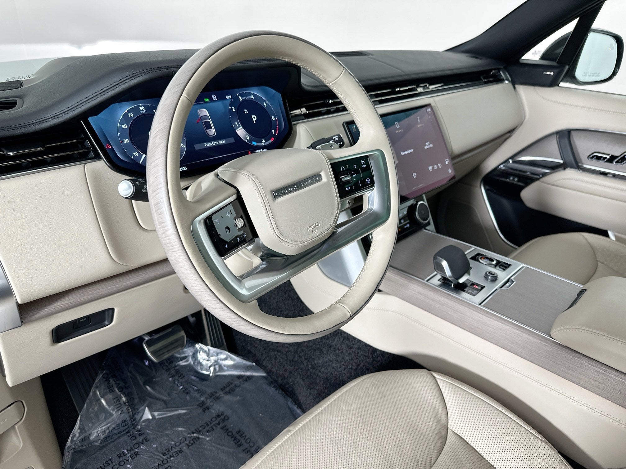 2023 Land Rover Range Rover SE