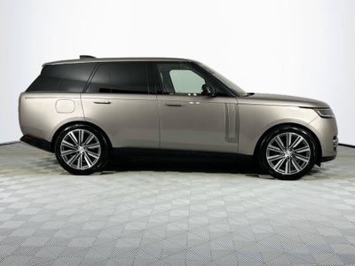 2023 Land Rover Range Rover SE