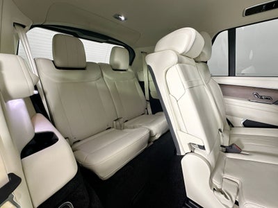 2023 Land Rover Range Rover SE LWB