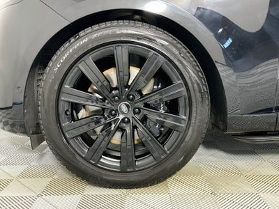 2023 Land Rover Range Rover SE LWB