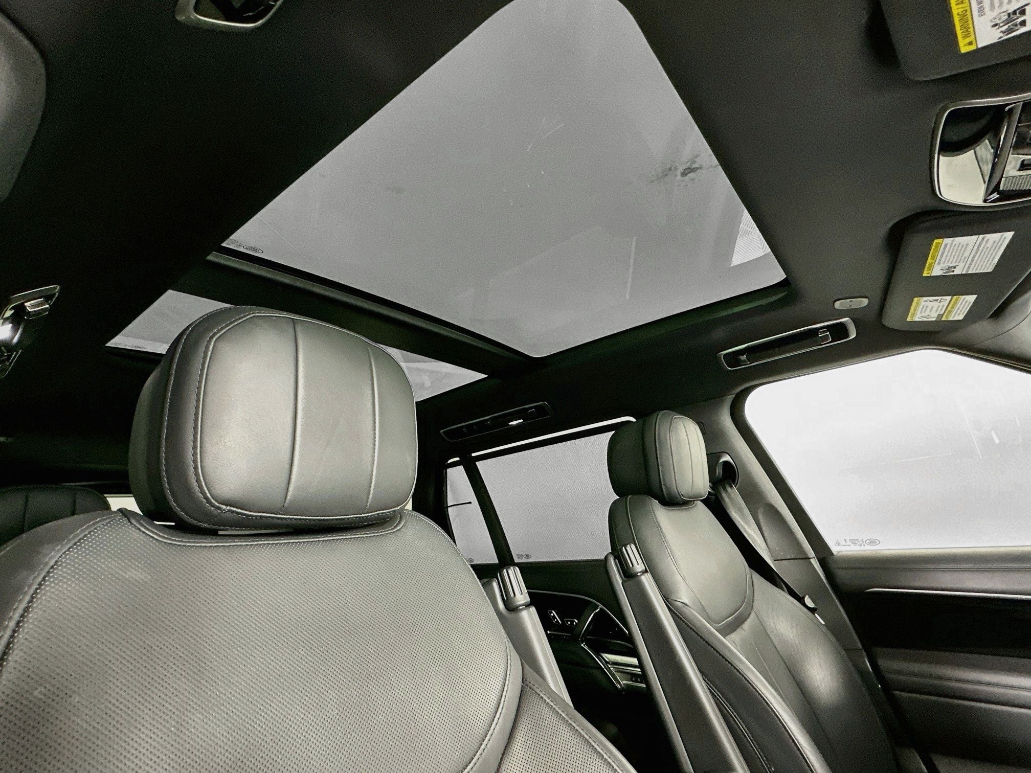 2023 Land Rover Range Rover SE LWB