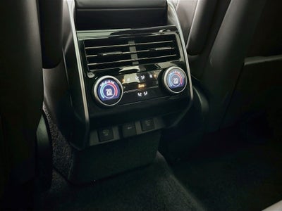 2023 Land Rover Range Rover SE LWB