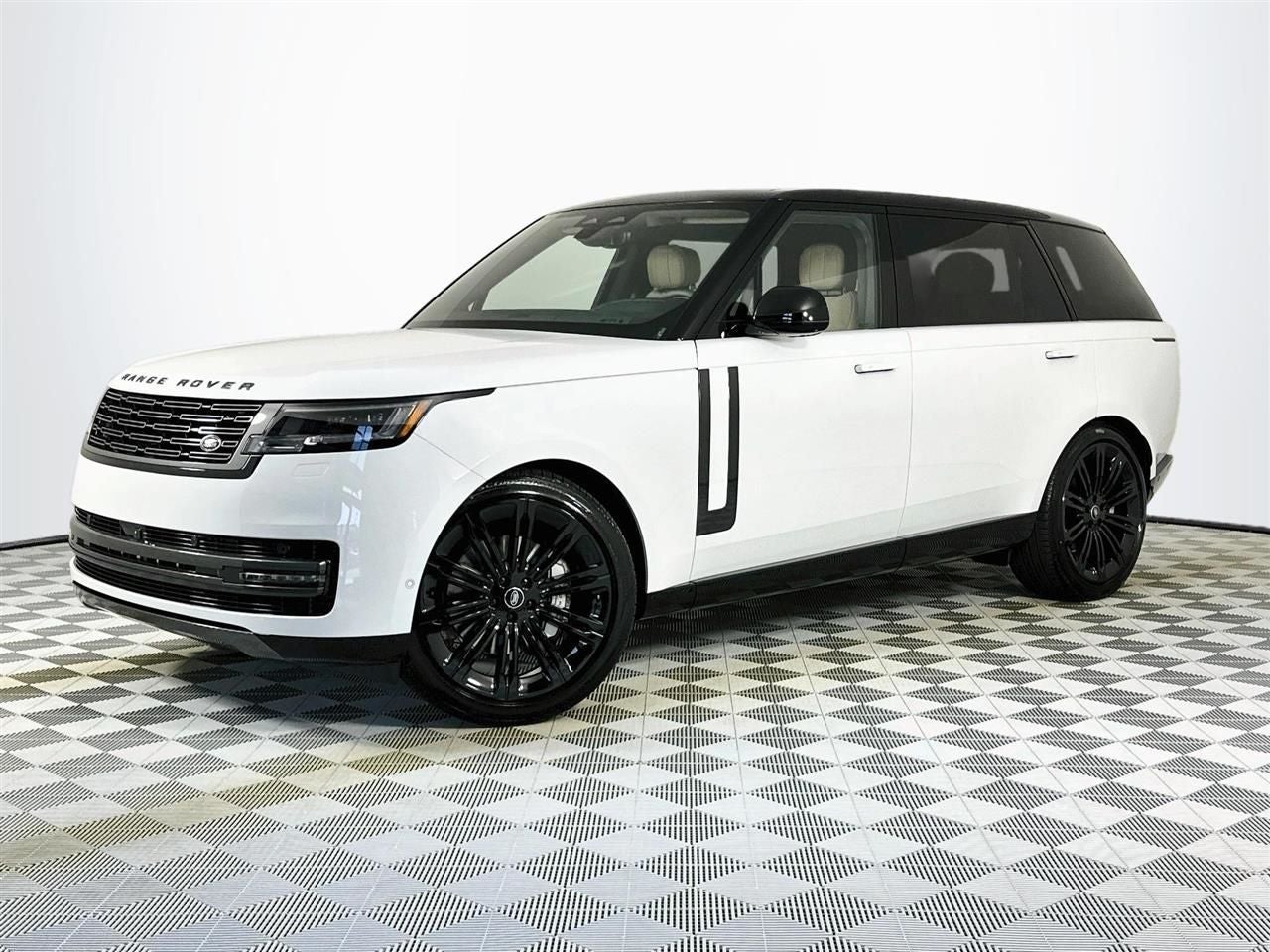2025 Land Rover Range Rover SE LWB