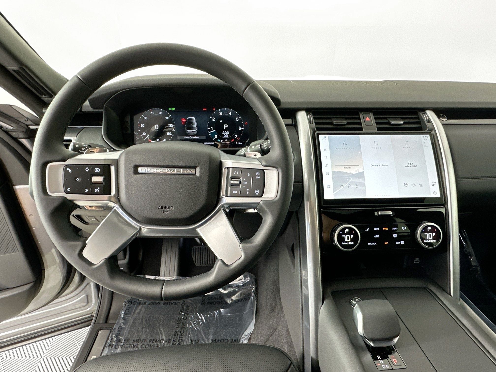 2025 Land Rover Discovery S