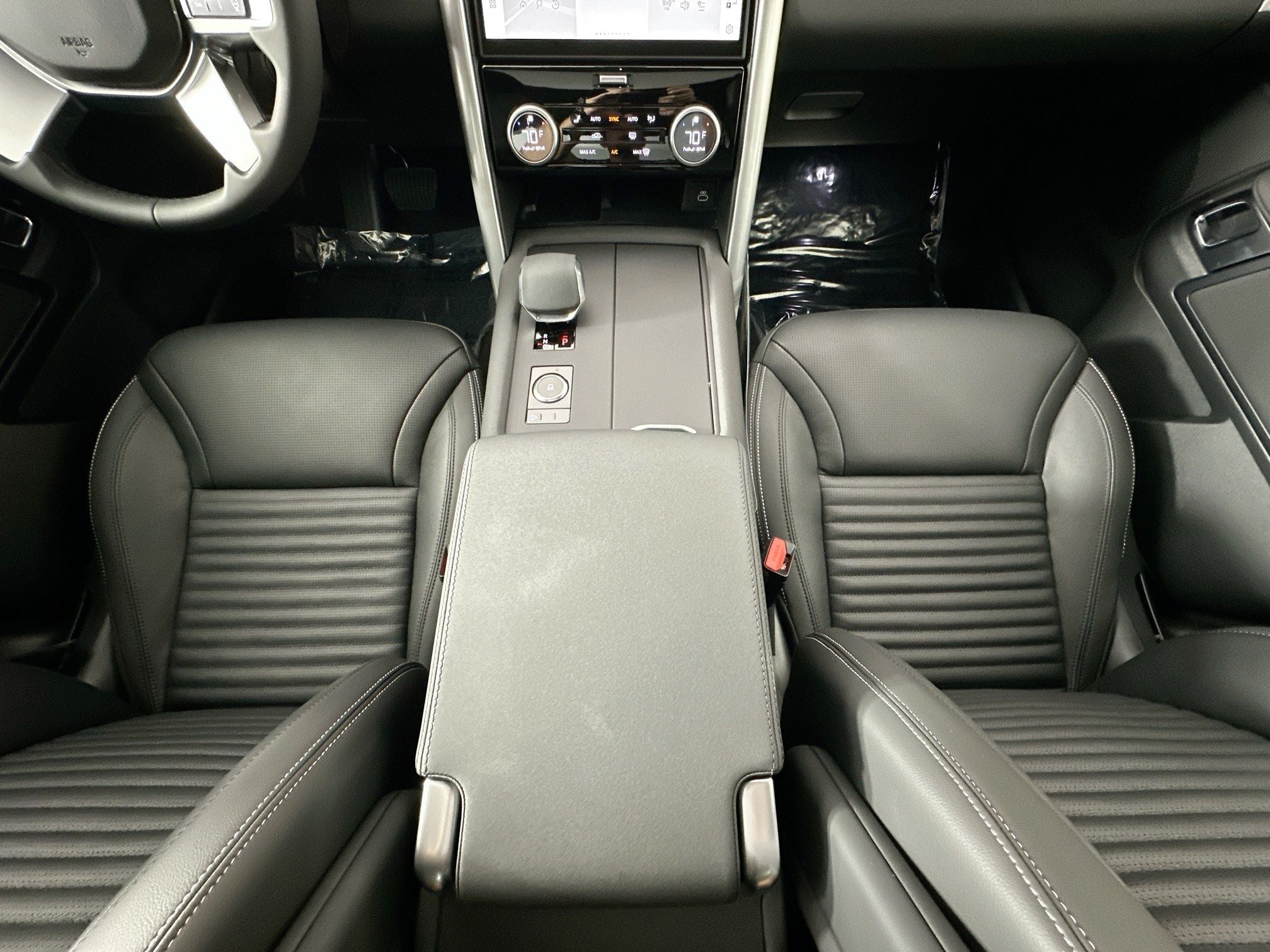 2025 Land Rover Discovery S