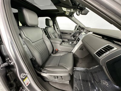 2025 Land Rover Discovery S