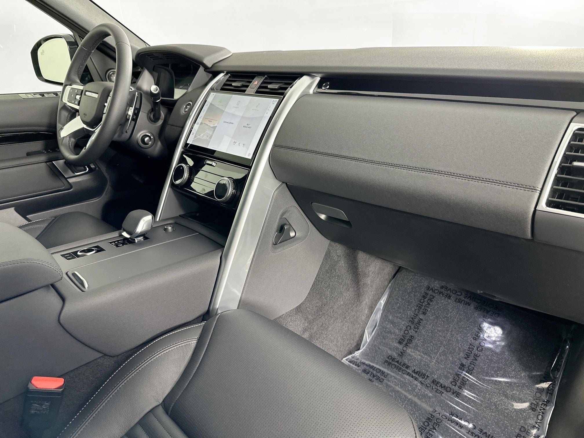 2025 Land Rover Discovery S