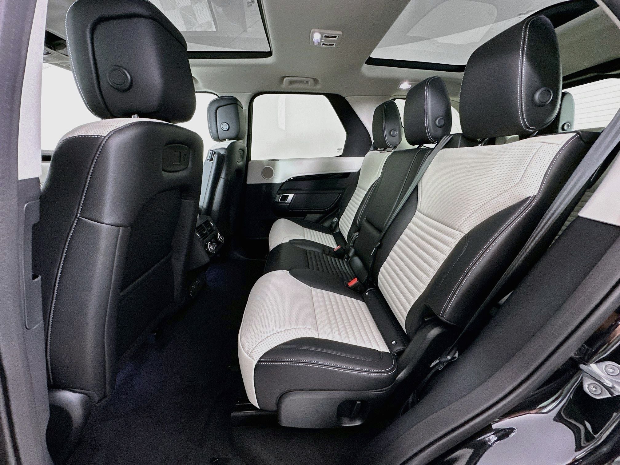 2026 Land Rover Discovery S
