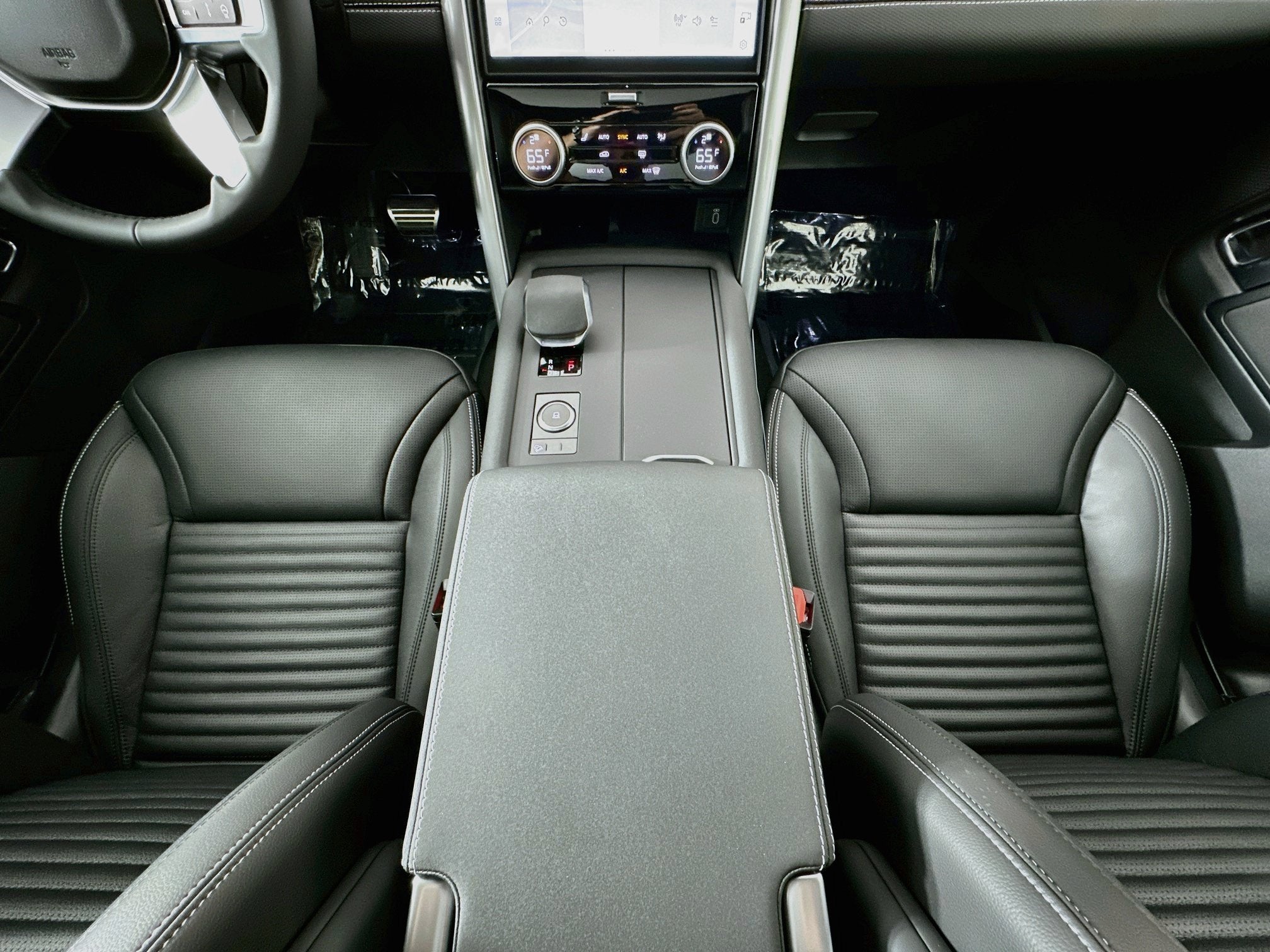 2026 Land Rover Discovery Dynamic SE