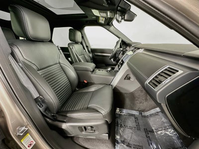 2026 Land Rover Discovery Dynamic SE