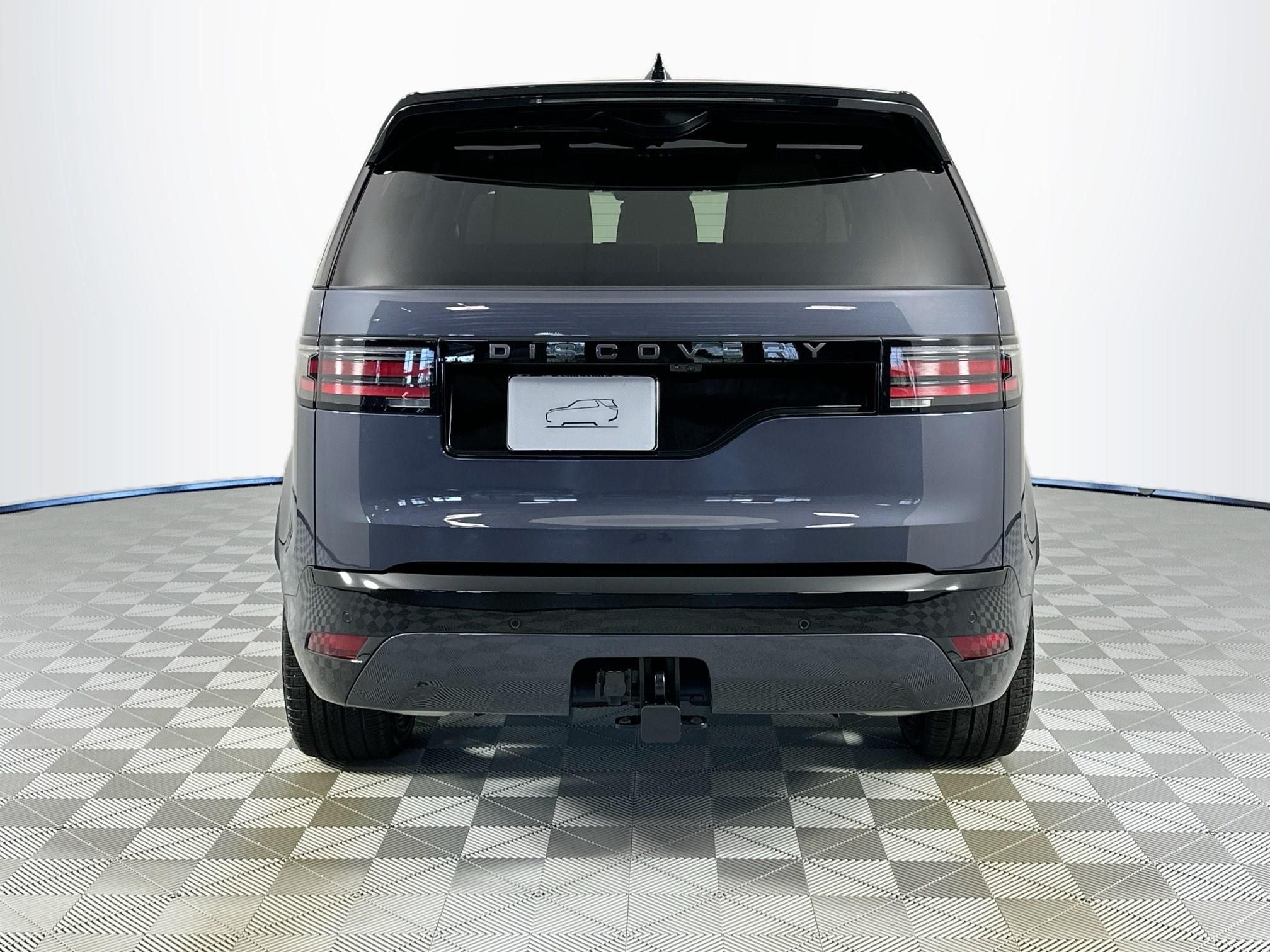 2025 Land Rover Discovery Dynamic SE