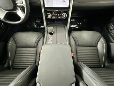 2024 Land Rover Discovery Dynamic SE