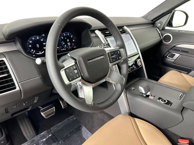 2025 Land Rover Discovery Dynamic SE