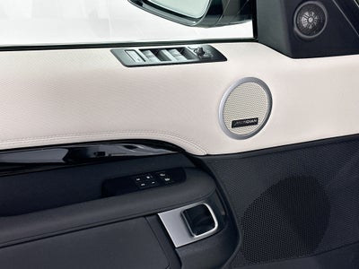 2023 Land Rover Discovery S R-Dynamic