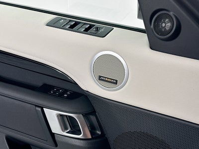 2023 Land Rover Discovery S R-Dynamic