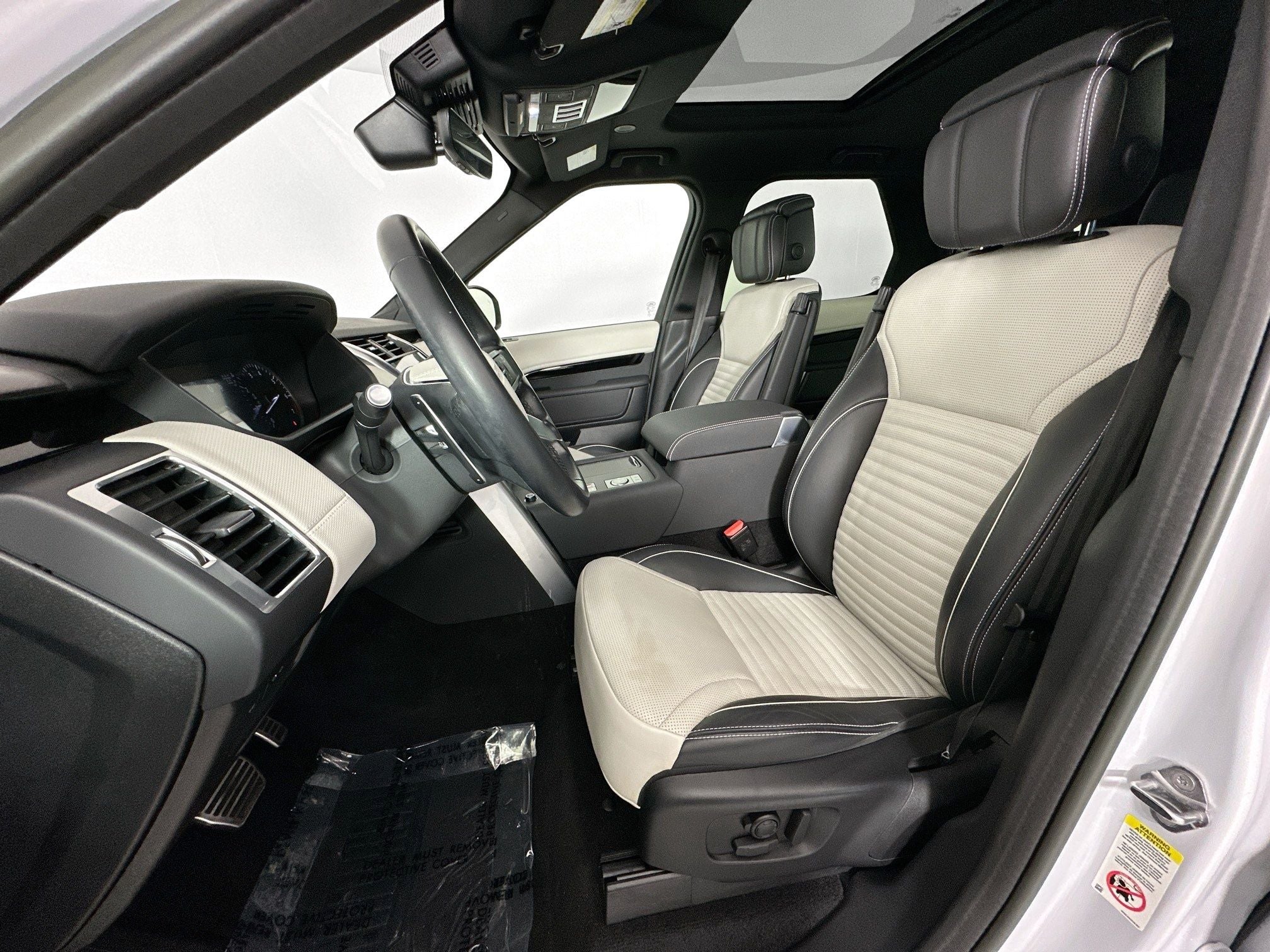 2023 Land Rover Discovery S R-Dynamic