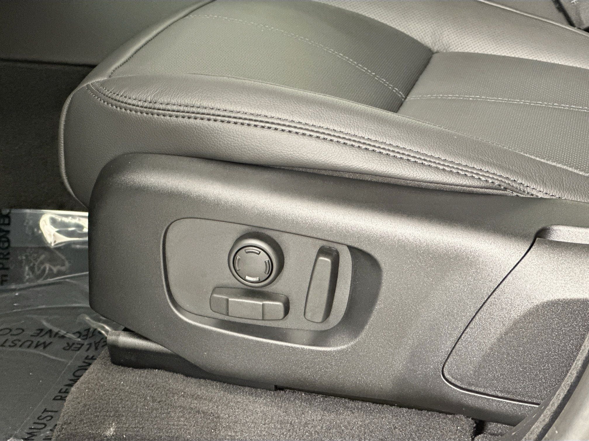 2026 Land Rover Range Rover Velar S