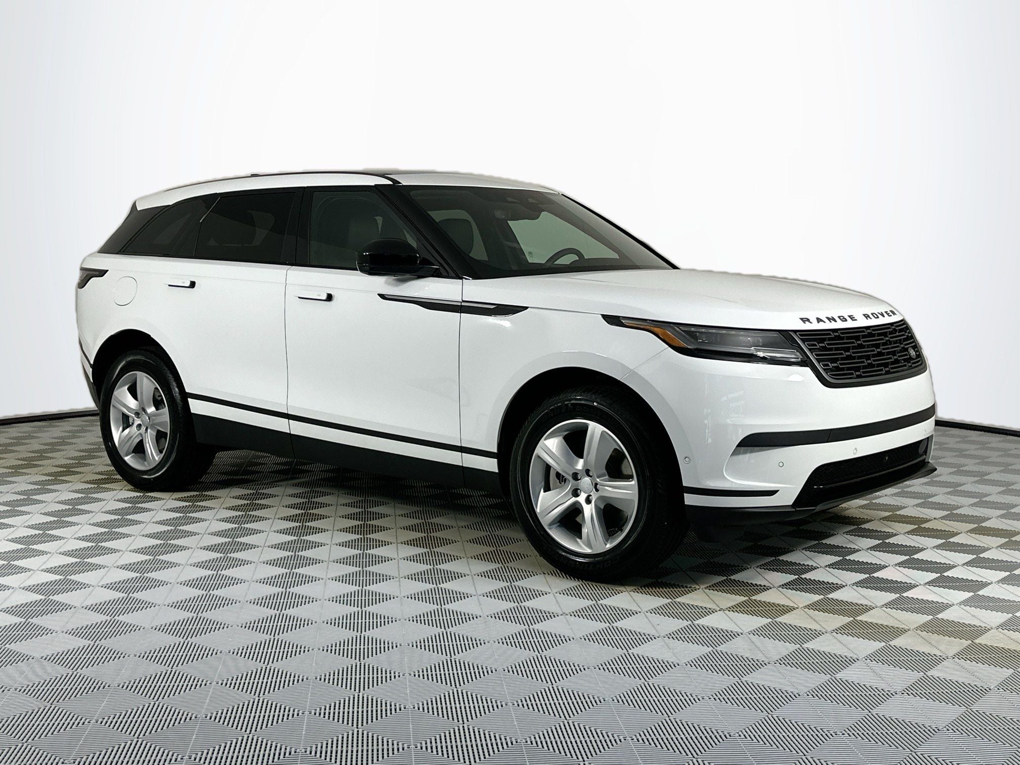 2026 Land Rover Range Rover Velar S