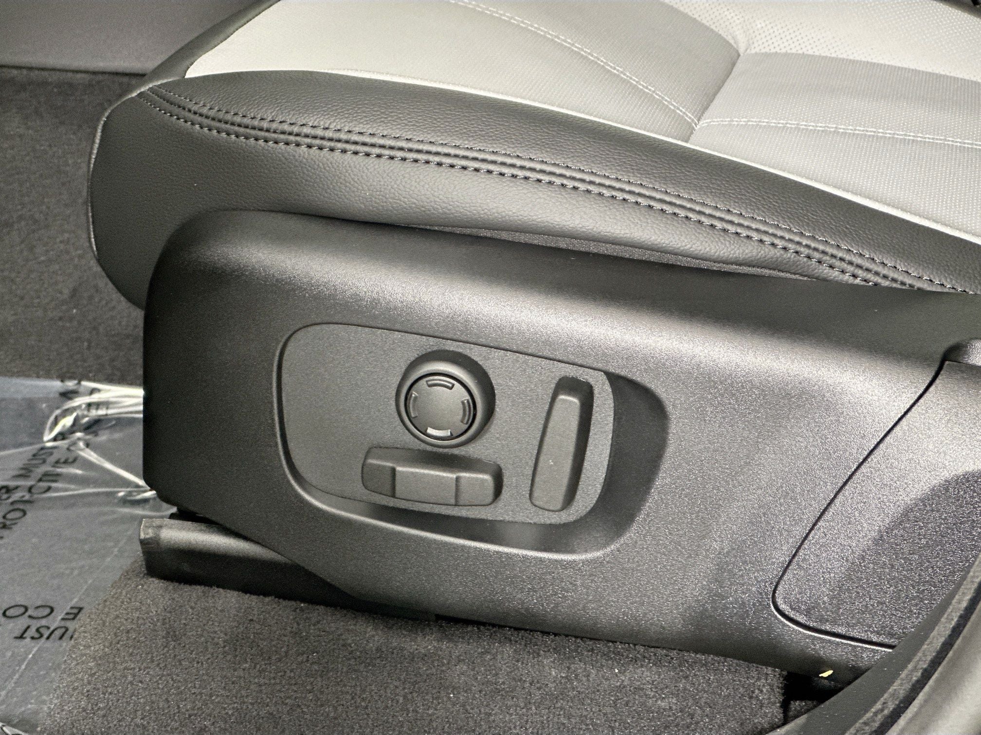 2026 Land Rover Range Rover Velar S