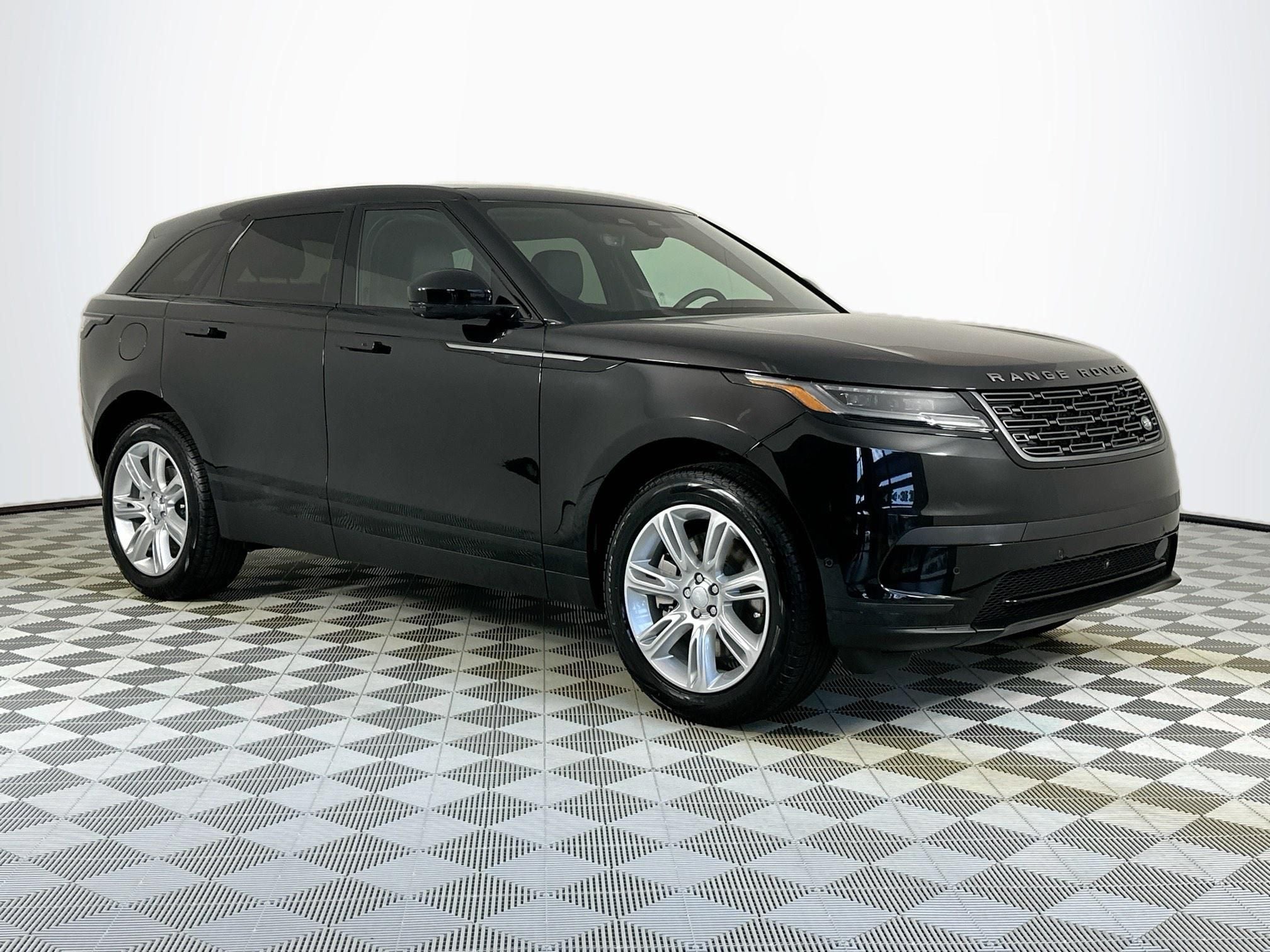 2026 Land Rover Range Rover Velar S