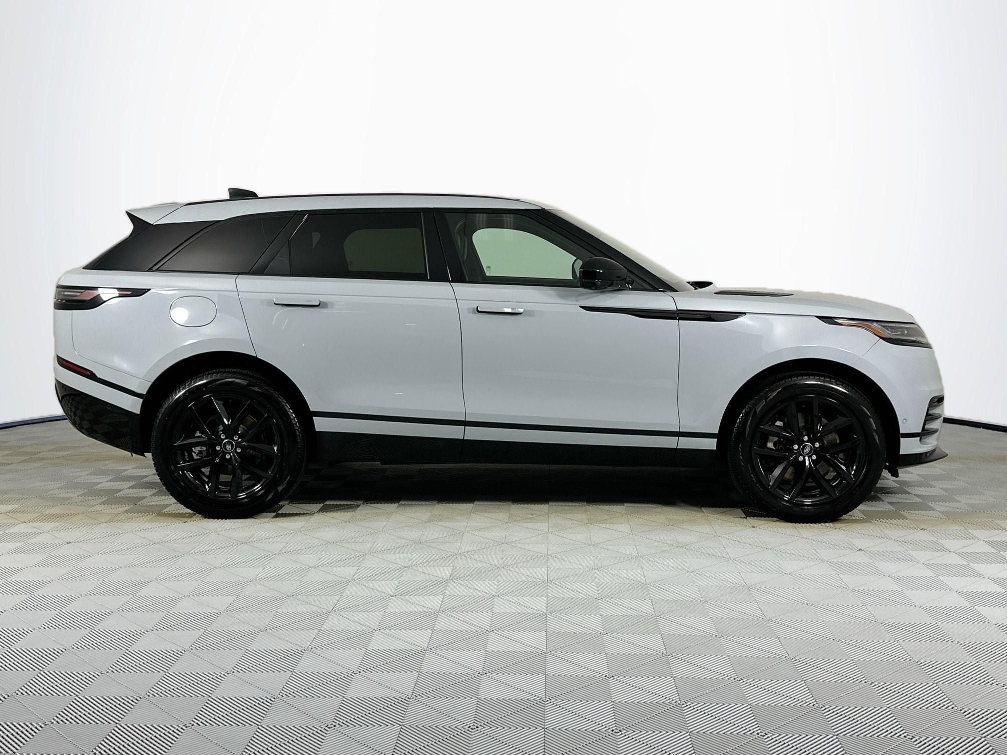 2024 Land Rover Range Rover Velar Dynamic SE